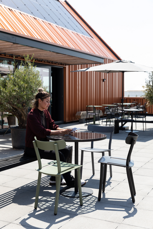 Green Dining Chairs (2) | Zuiver Friday | OROA.com