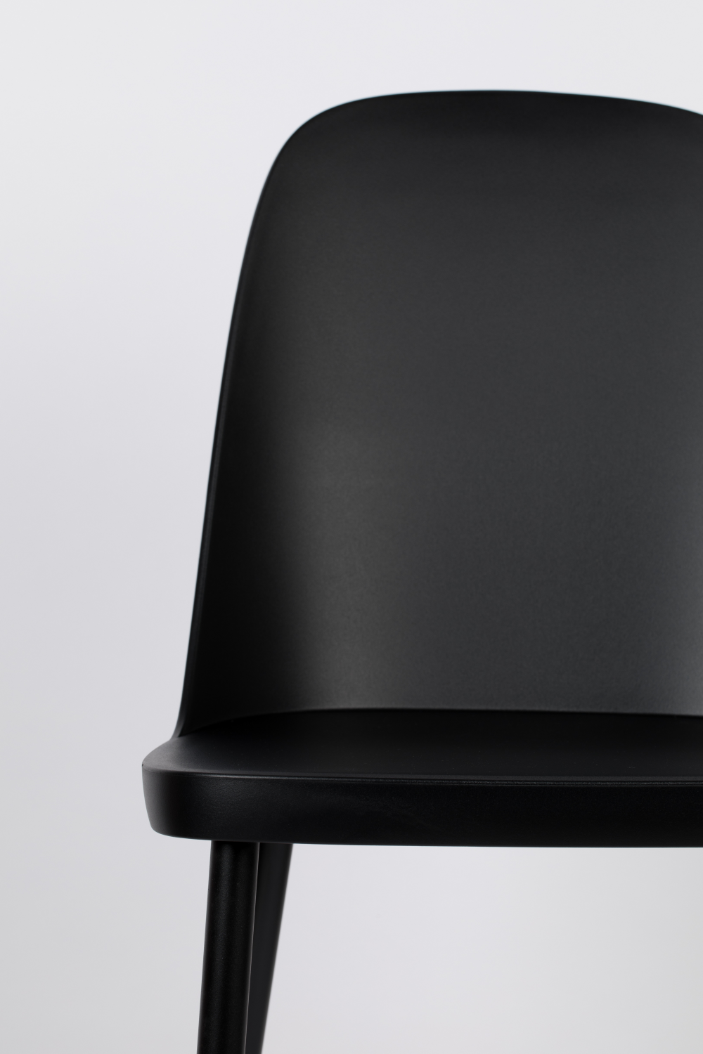 Modern Molded Dining Chairs (2) | DF Pip | Oroa.com