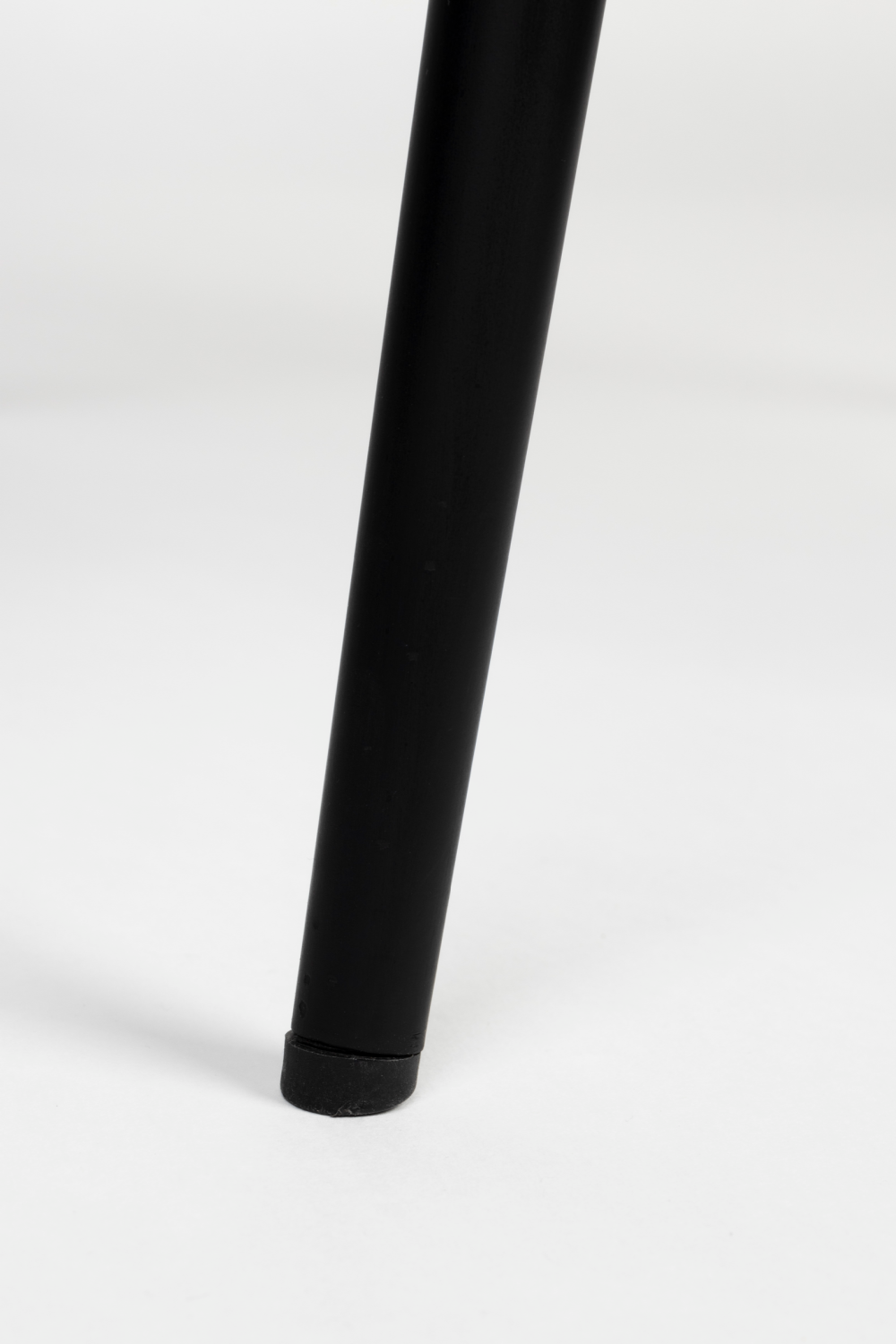 Velvet Curved Dining Chairs (2) | Zuiver Cozy | OROA.com