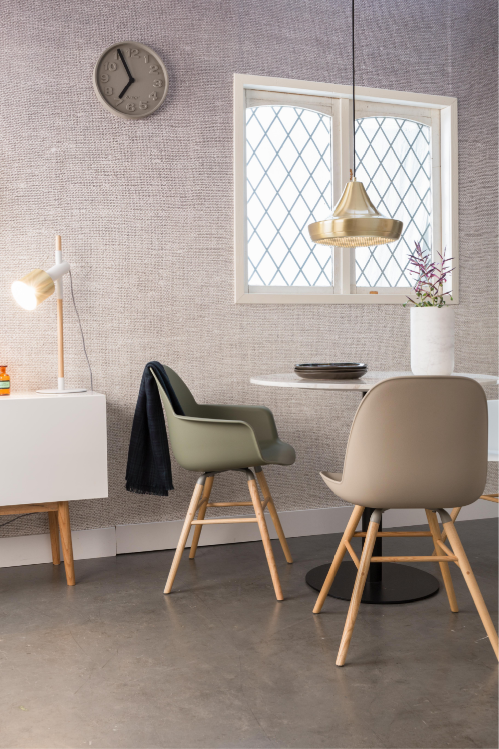 Shell Dining Armchairs (2) | Zuiver Albert Kuip | Oroa.com