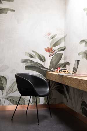 Baseball-Stitched Leather Armchairs (2) | Zuiver Feston | OROA.com