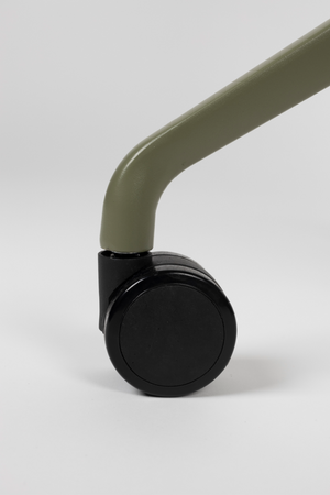 Molded Swivel Office Chair | Zuiver Albert | OROA.com