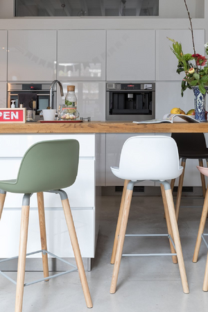 Molded Counter Stools (2) | Zuiver Albert Kuip | OROA.com