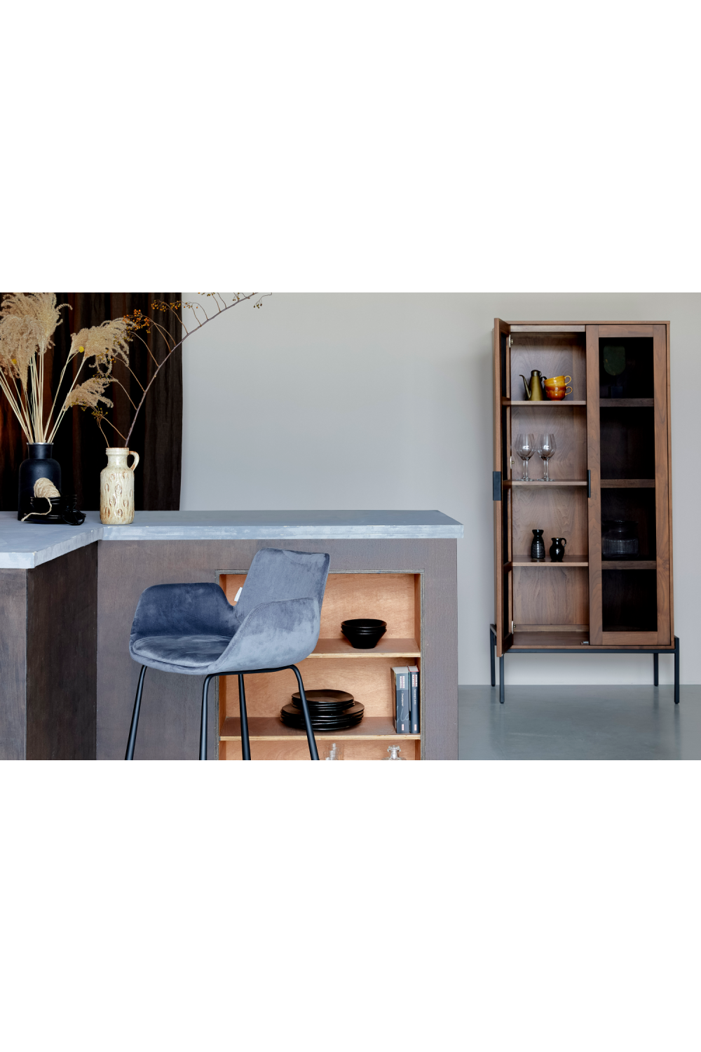 Velvet Upholstered Counter Stools (2) | Zuiver Brit | OROA.com