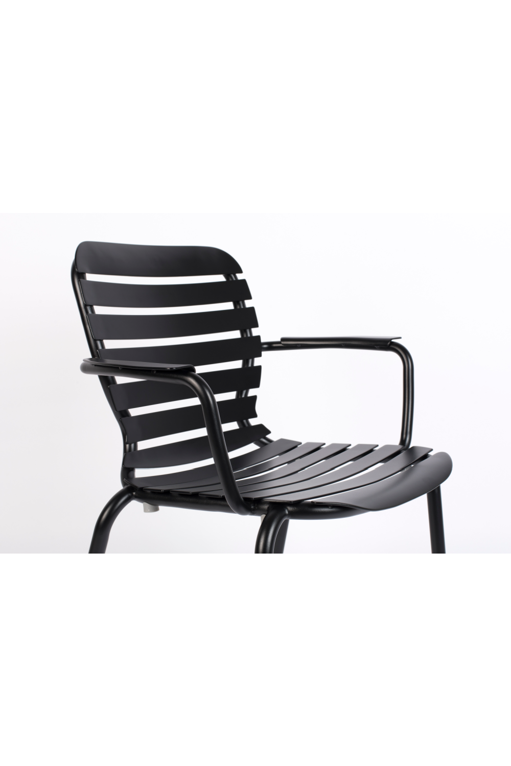 Aluminum Garden Armchairs (2) | Zuiver Vendel | OROA.com