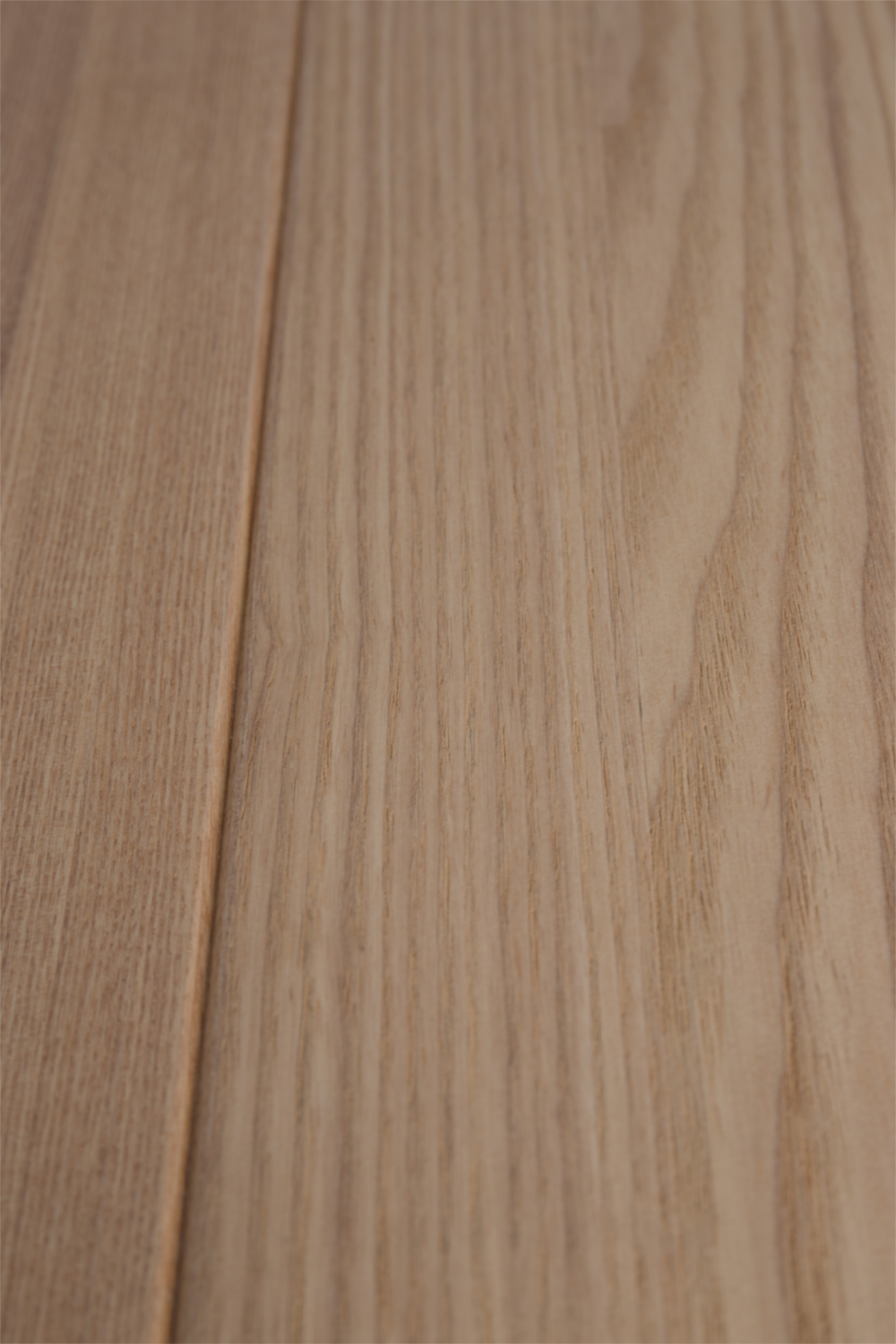 Lacquered Wood Dining Table (L) | Zuiver Storm | OROA.com