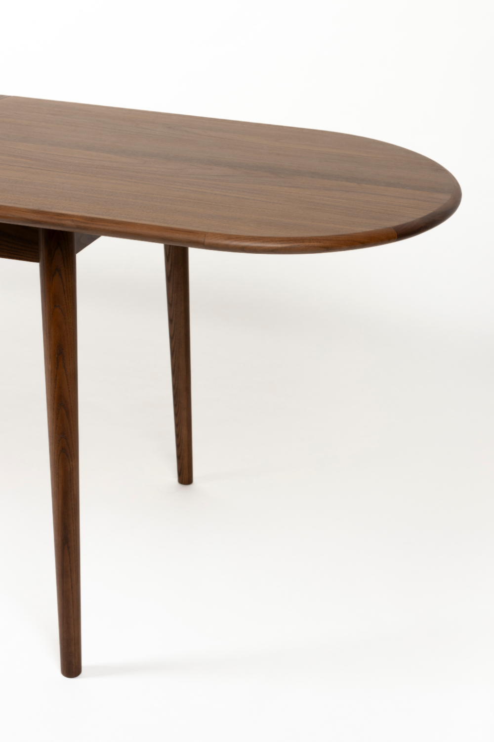 Wooden Extendable Dining Table | Zuiver Twist | OROA.com