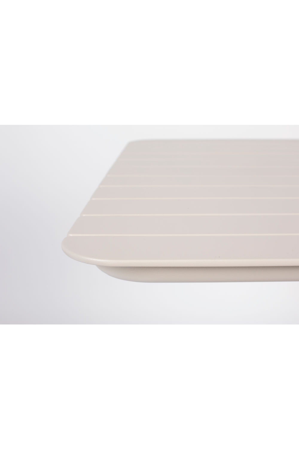 Square Garden Bistro Table | Zuiver Vondel | Oroa.com