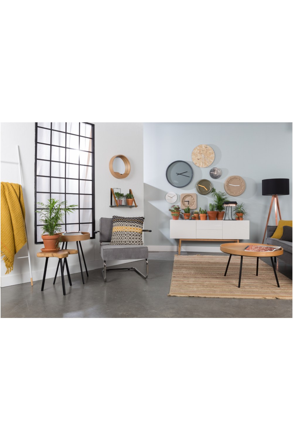 Removable Tray End Table | Zuiver Oak Tray | OROA.com