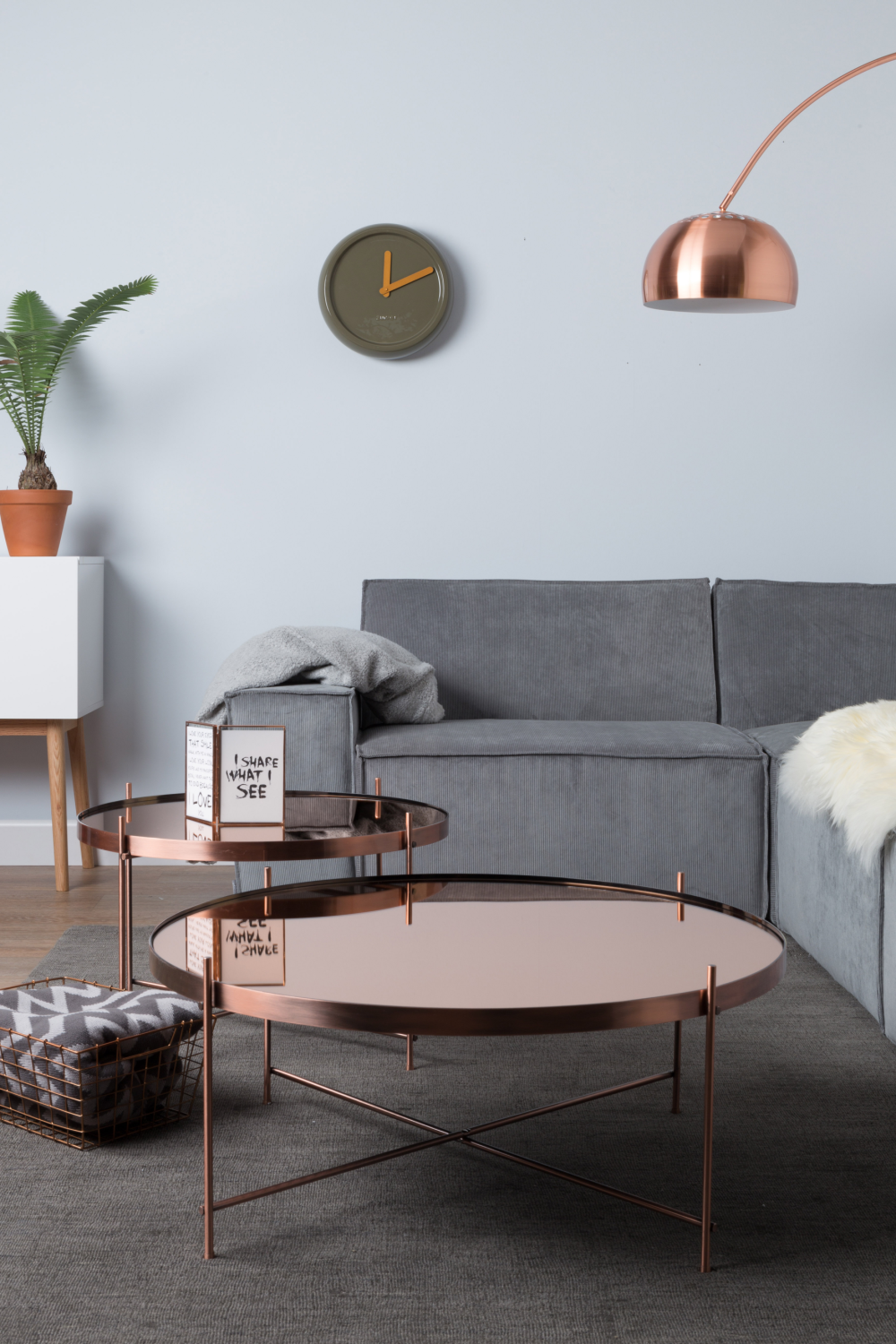 Round Framed Side Table (XXL) | Zuiver Cupid | OROA.com