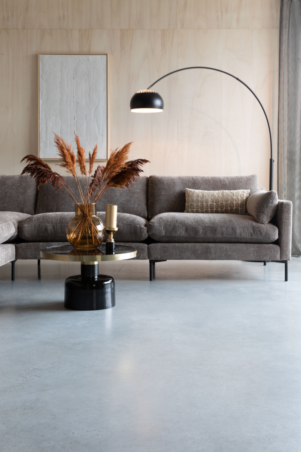 Round Enameled Coffee Table | Zuiver Glam | Oroatrade