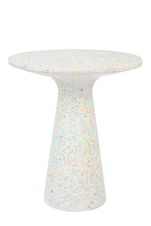Pedestal Indoor/Outdoor Side Table | Zuiver Victoria  | OROA.com