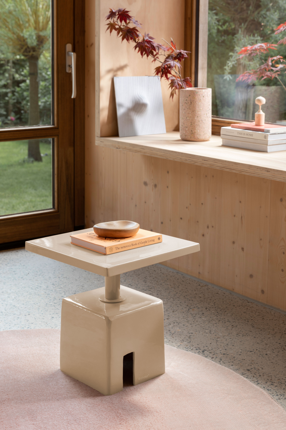 Iron Square Side Table | Zuiver Chubby | OROA.com