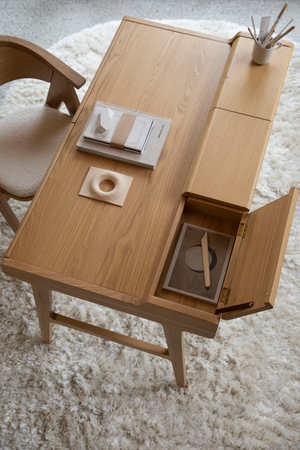 Oak Modern Desk | Zuiver Kaat | OROA.com