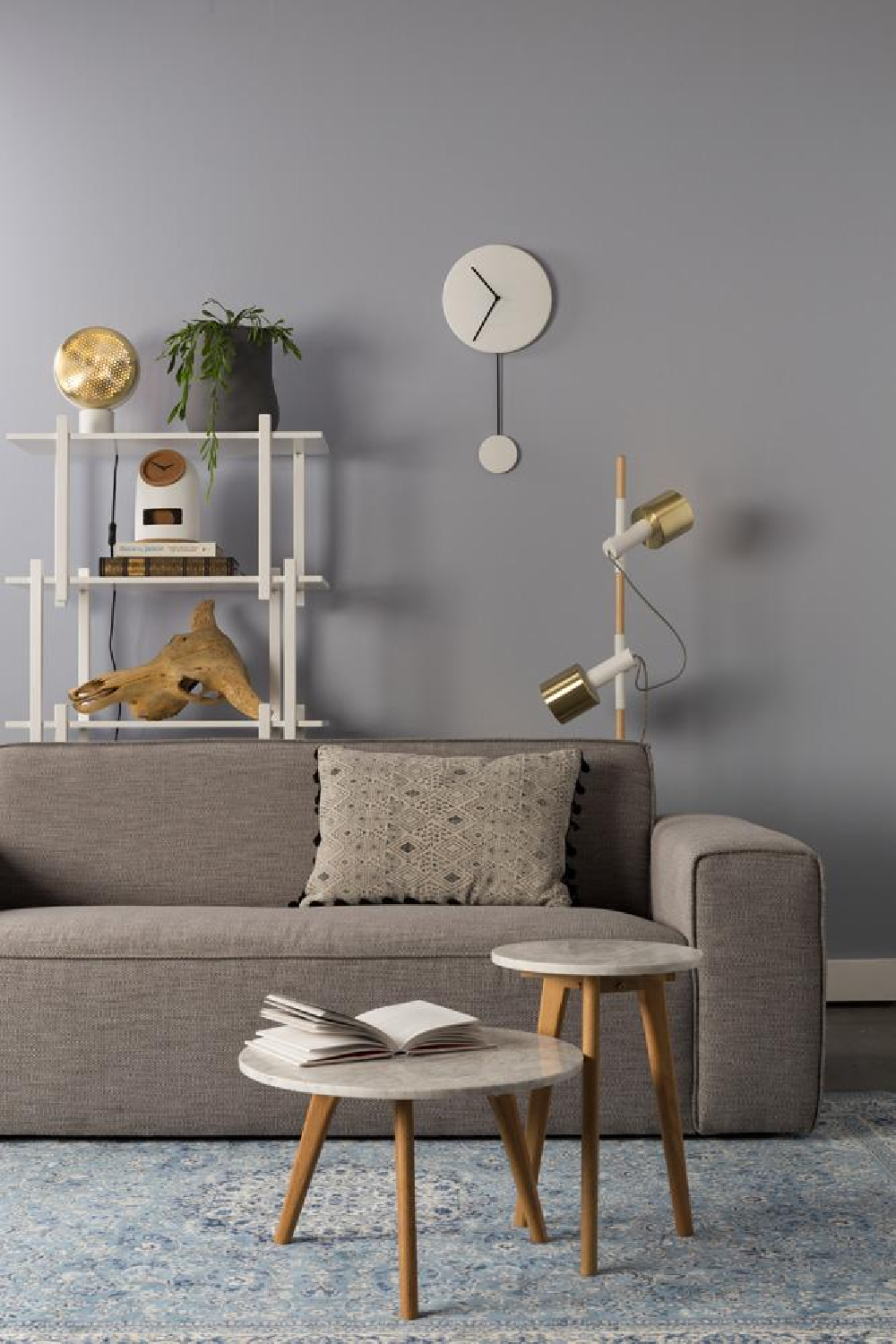 Gray Upholstered 2.5-Seater Sofa | Zuiver Bor | OROA.com