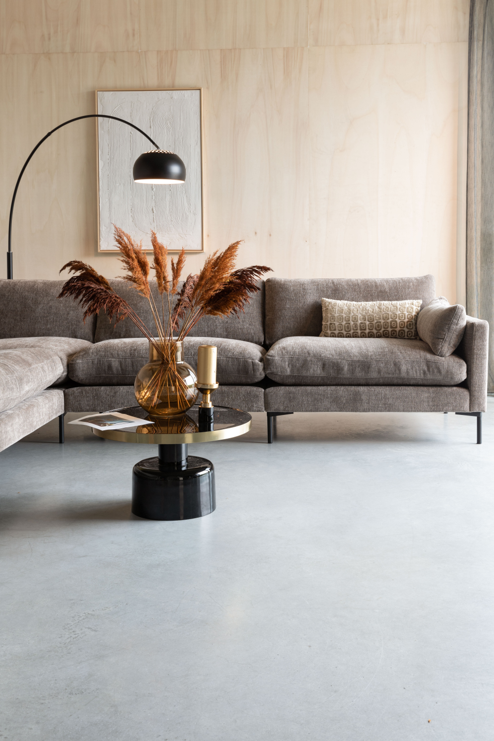 Contemporary 7-Seater Sofa | Zuiver Summer | OROA.com