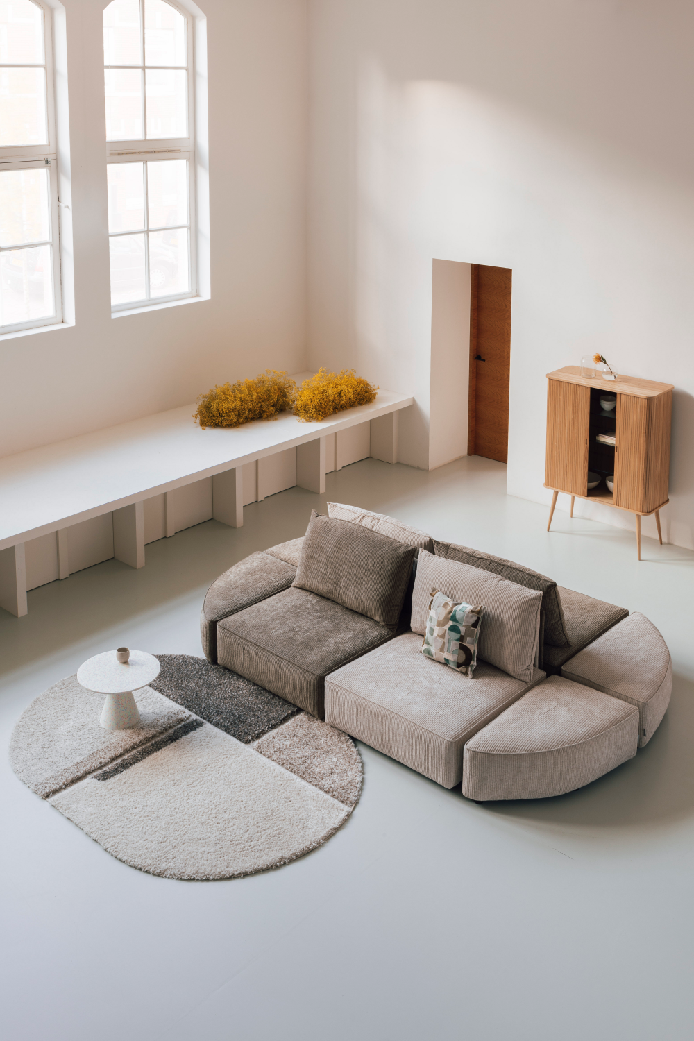 Modern 3-Seater Sofa | Zuiver Hunter | OROA.com
