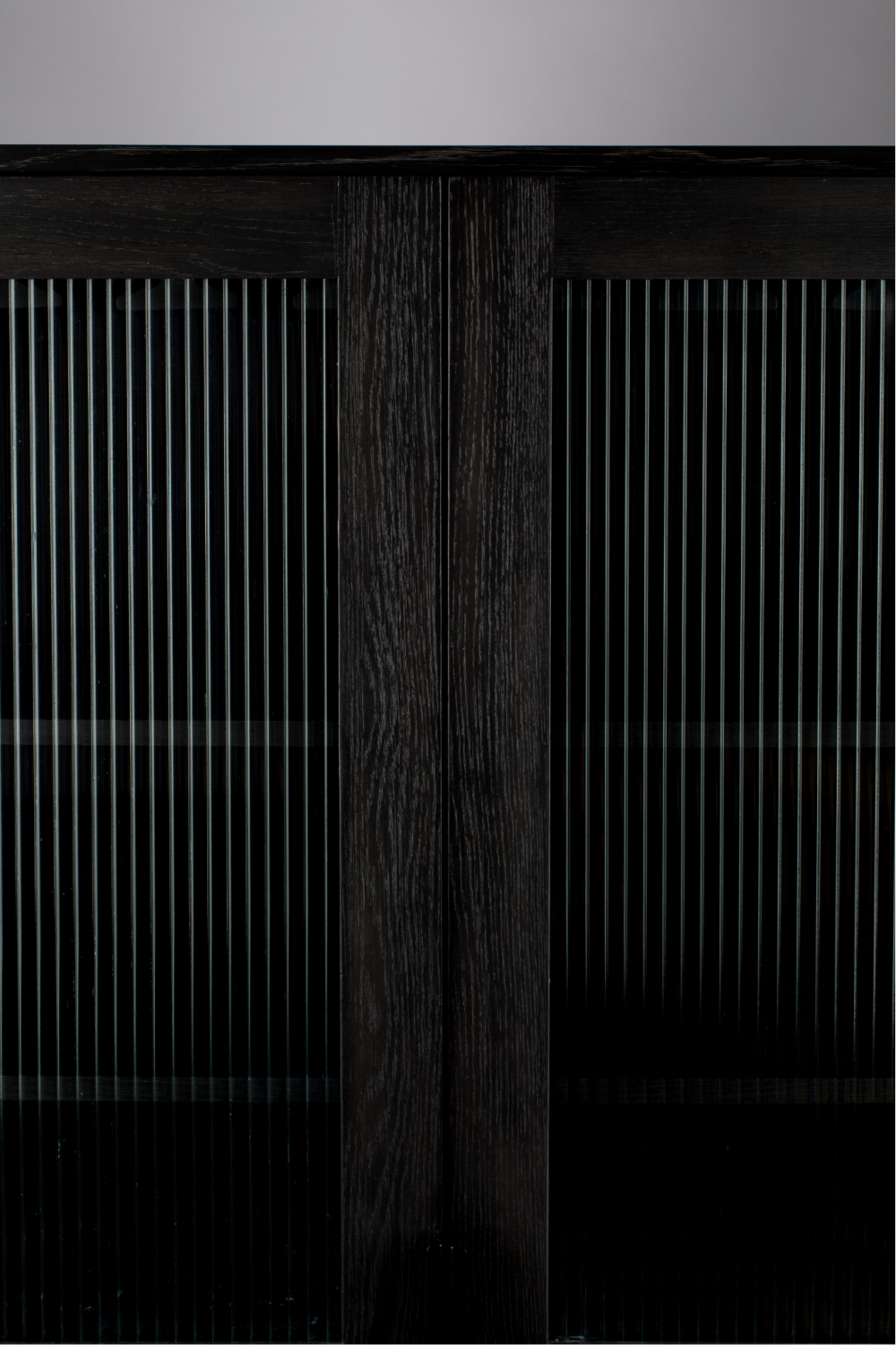 Black Oak Wine Cabinet | Zuiver Travis | OROA.com