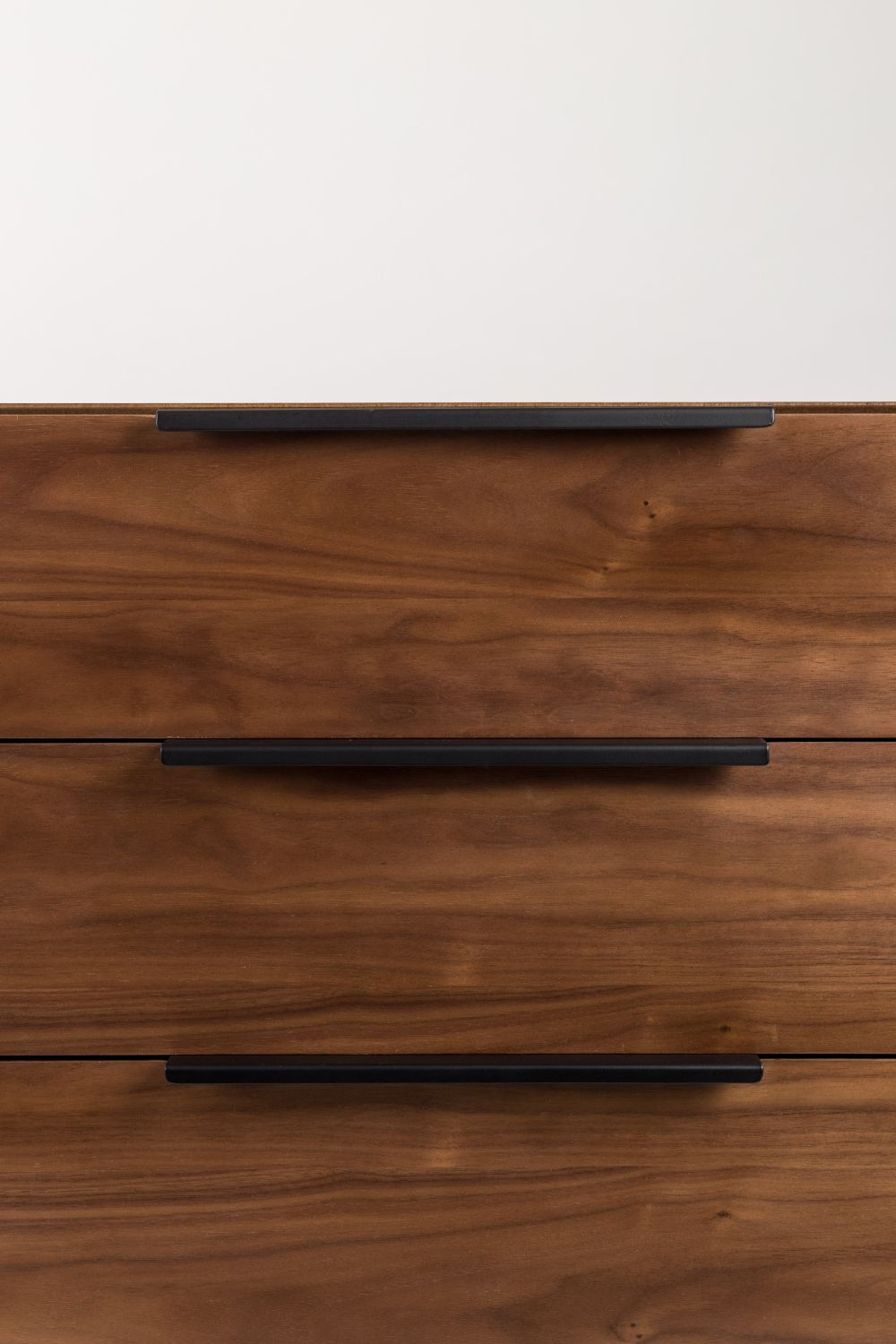 Mid-Century Modern Sideboard | Zuiver Travis | Oroa.com