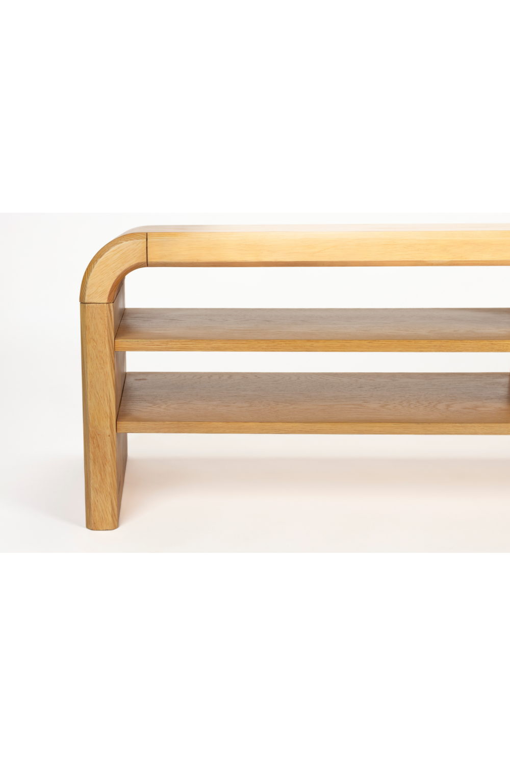 Oak Curved Sideboard | Zuiver Brave | OROA.com