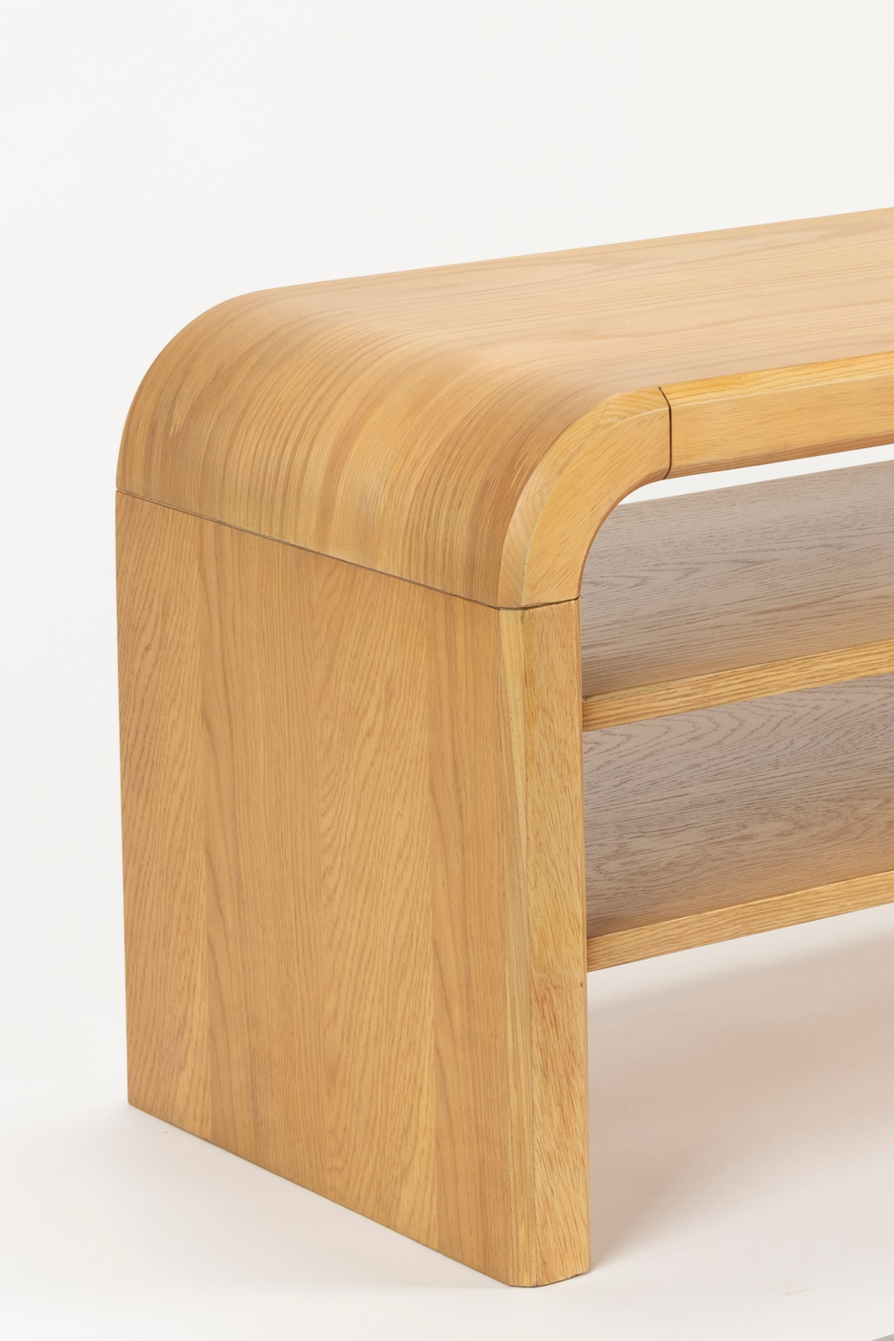 Oak Curved Sideboard | Zuiver Brave | OROA.com