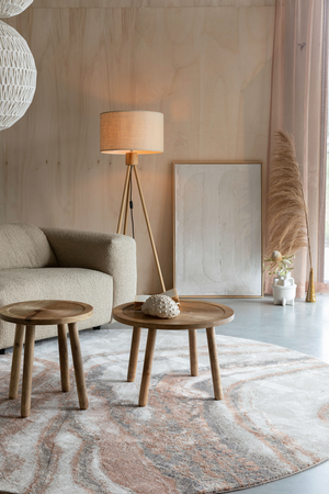 Minimalist Tripod Floor Lamp | Zuiver Fan | OROA.com