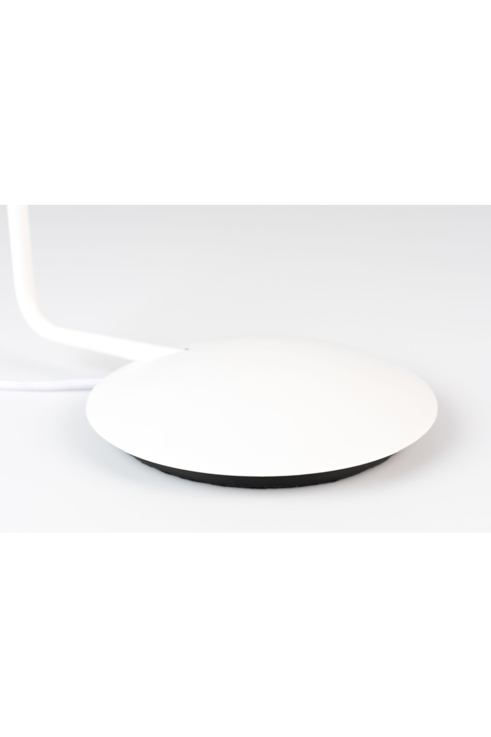 White Desk Lamp | Zuiver Pixie | OROA.com