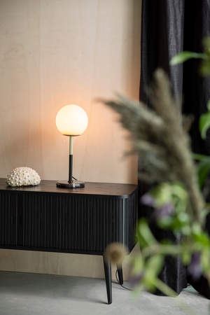 Round Opal Table Lamp | Zuiver Orion | OROA.com