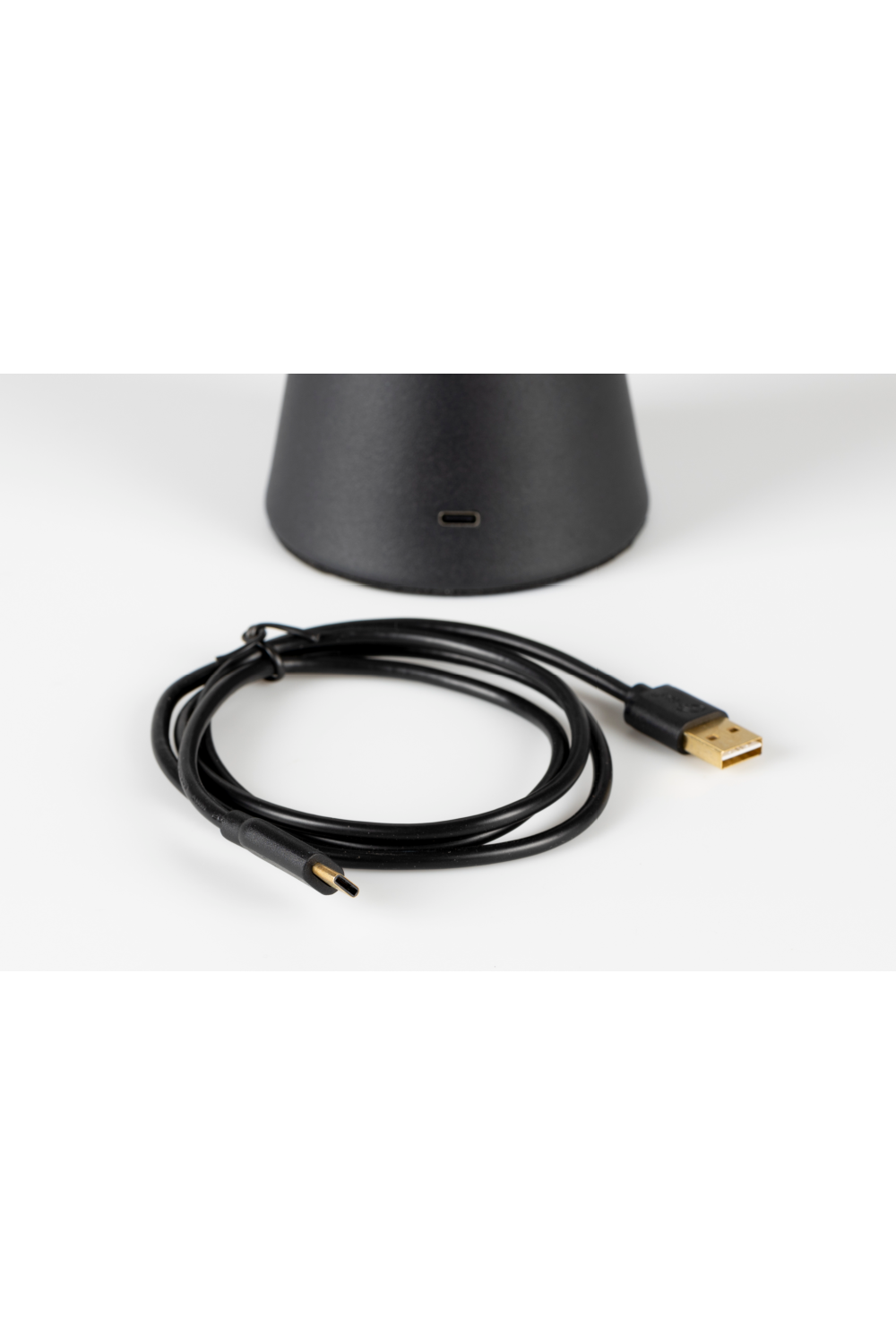 Glass Orb Table Lamp | Zuiver Stellar | OROA.com