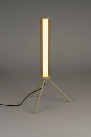 Beige Metal Tripod Table Lamp | Zuiver Scotty | OROA.com