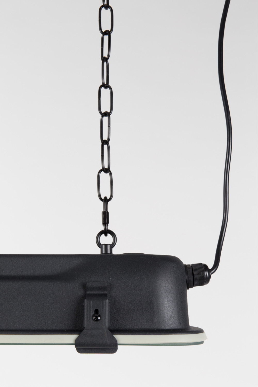 Black Metal Pendant Lamp XL | Zuiver G.T.A. | OROA.com