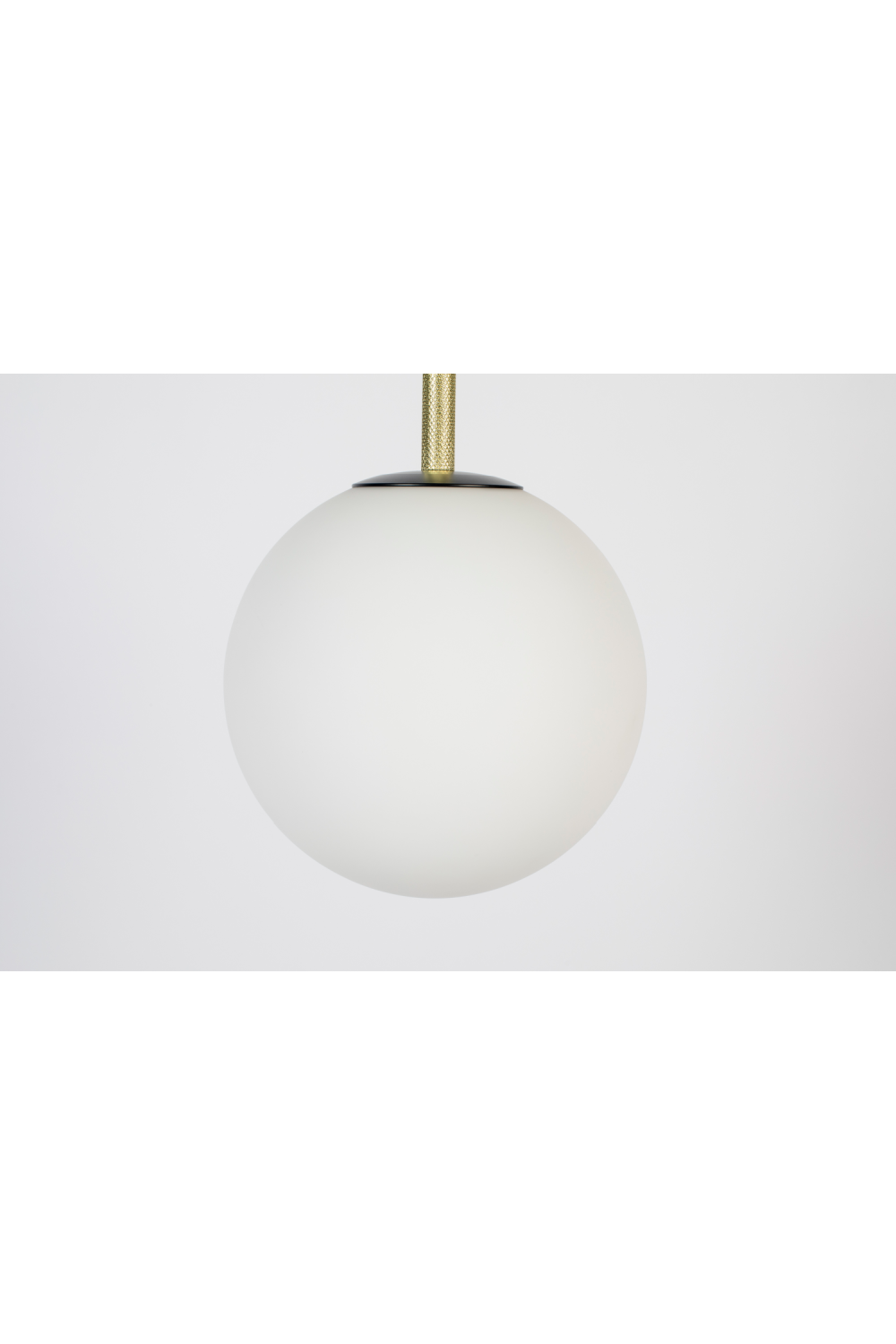 Opal Orb Pendant Lamp | Zuiver Orion | Oroatrade.com