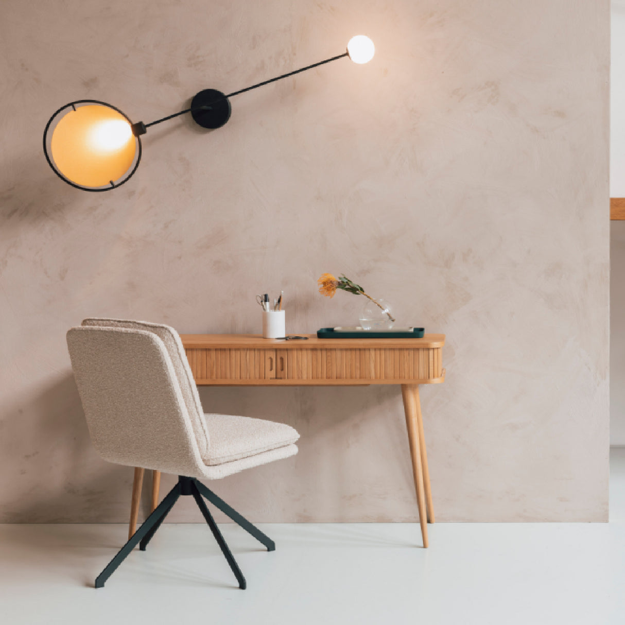   Modern Orbital Wall Lamp | Oroa.com