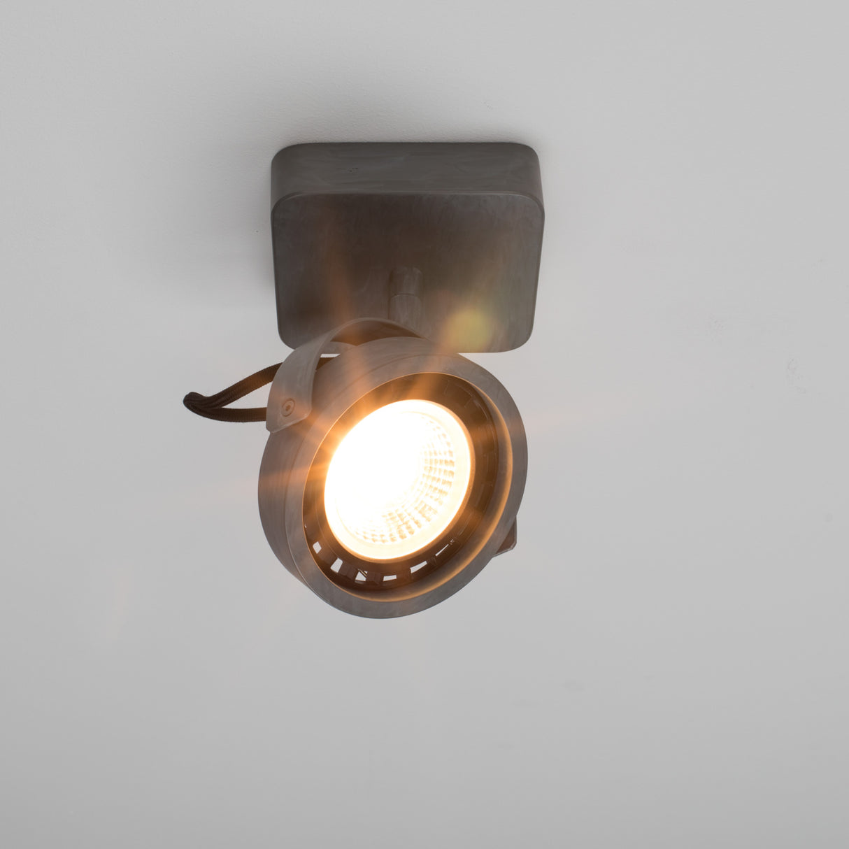  Modern European furniture - Silver Galvanized Spot Light - www.oroa.com | Oroa.com