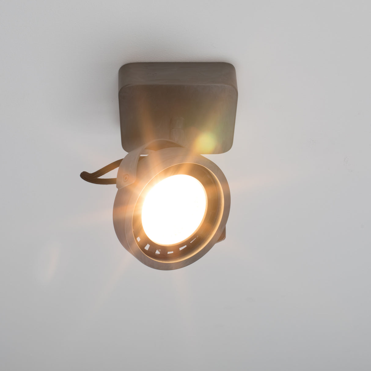   Modern European furniture - Silver Galvanized Spot Light - www.oroa.com | Oroa.com