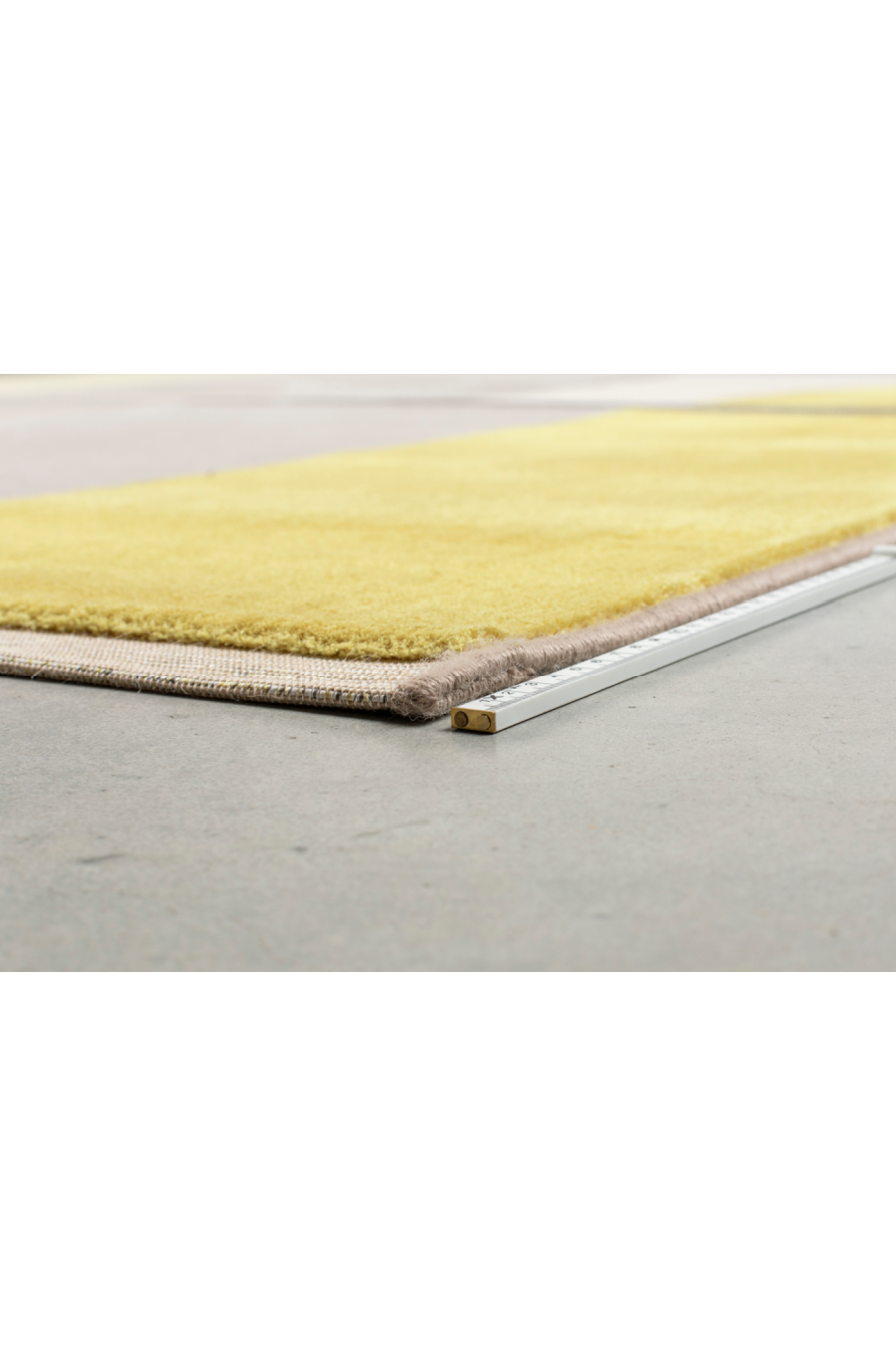 Gray And Yellow Carpet | Zuiver Hilton | OROA.com