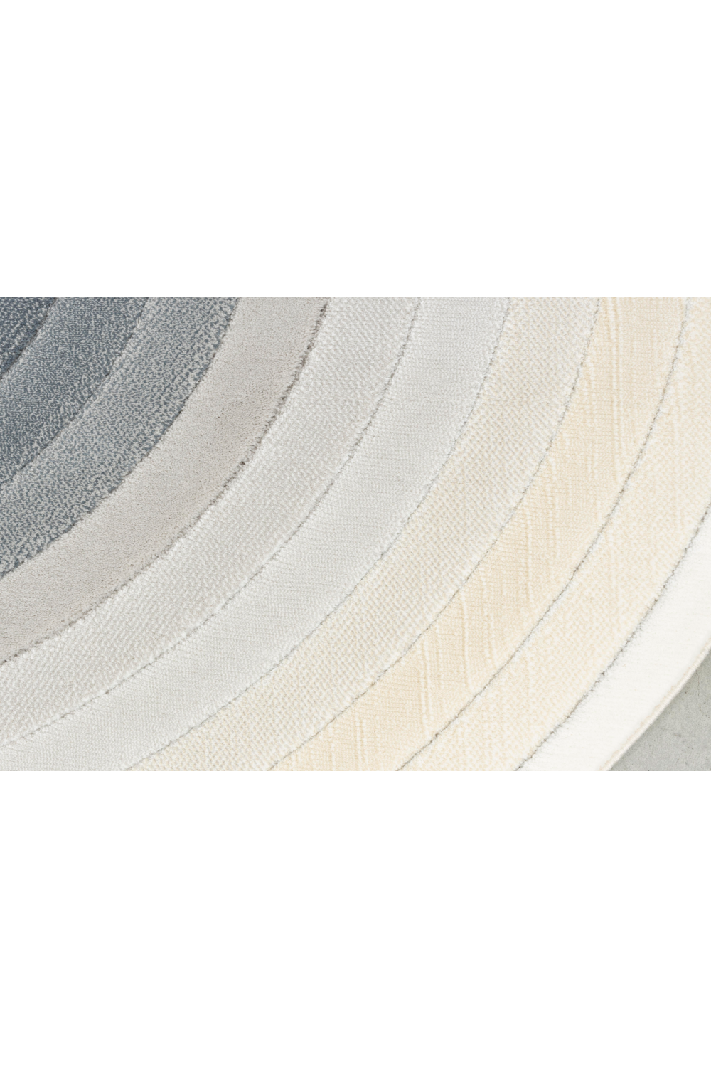 Oval Woven Rug 5' x 7'5" | Zuiver Olympic | OROA.com