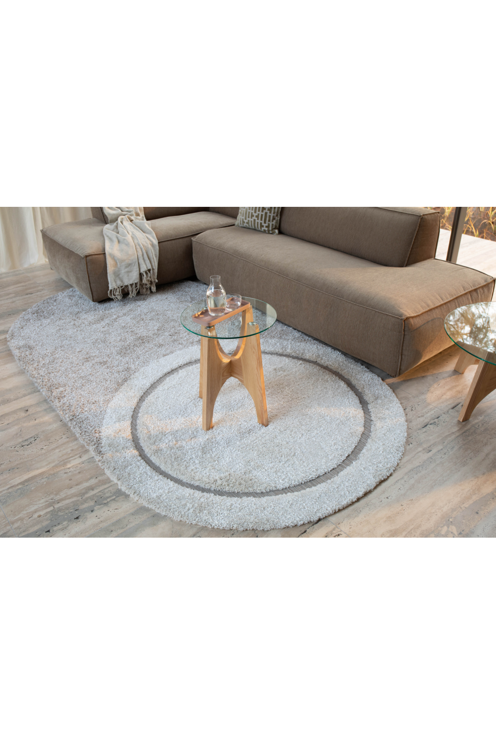 Oval Beige Rug 5' x 10' | Zuiver Spark | OROA.com