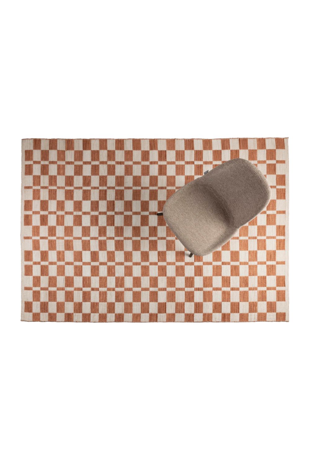 Handwoven Patterned Rug 5' x 7'5" | Zuiver Checker | OROA.com