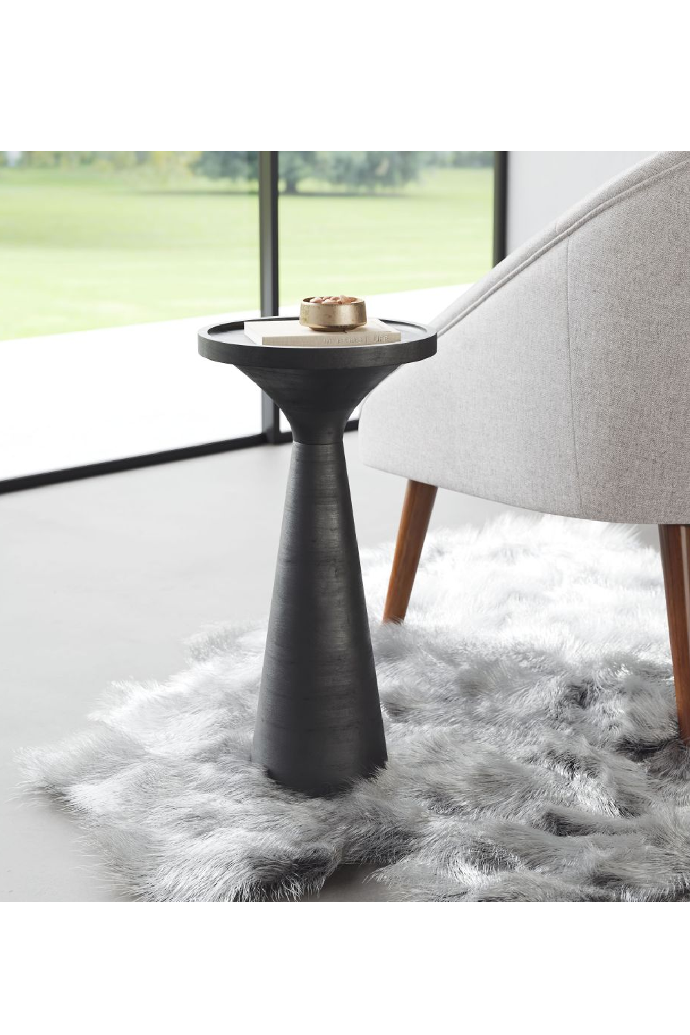 Black Minimalist Wooden Side Table | OROA Modern Omni | Oroa.com