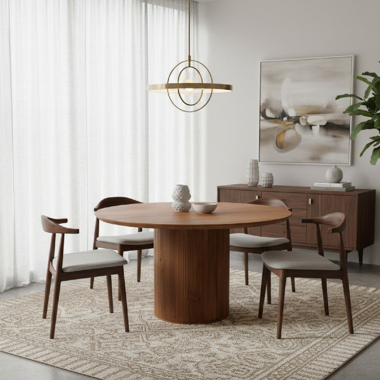 Round Mango Wood Dining Table | OROA Modern Izola | Oroa.com