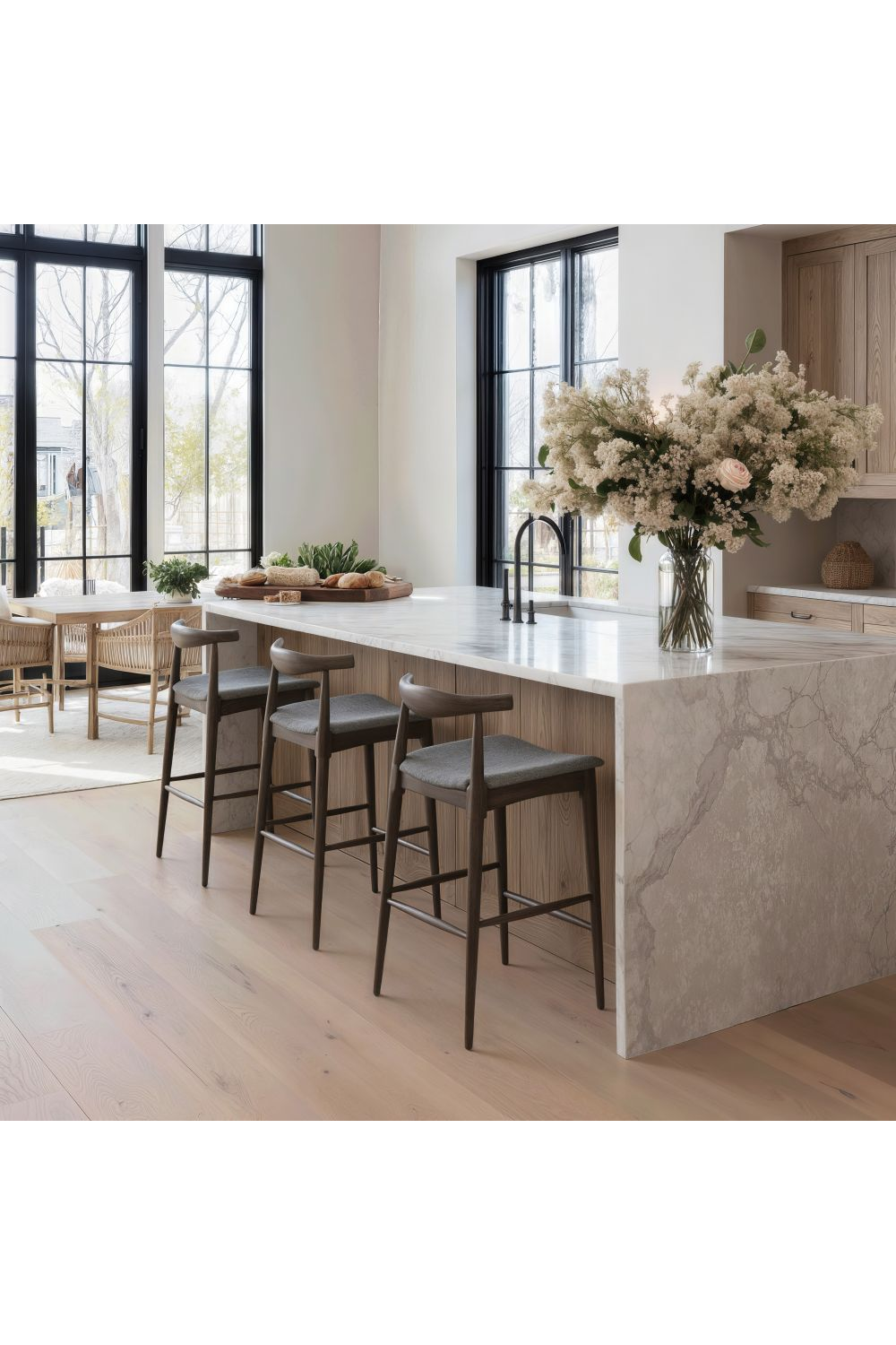 Dark Wooden Bar Stools (2) | OROA Modern Tuzka | Oroa.com