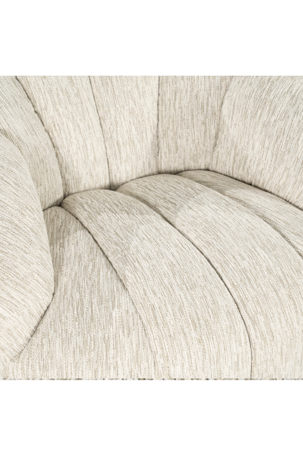   Deep-Channeled Swivel Chair | Oroa.com