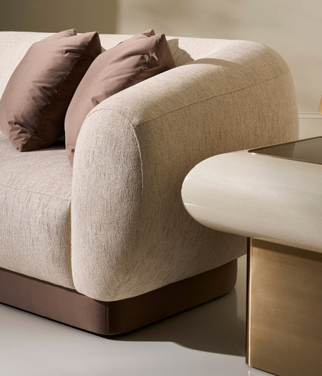 Soft & Curvy sofas - www.oroa.com