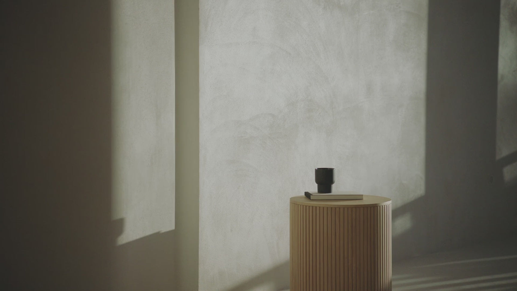 Round Storage Coffee Table | Ethnicraft Roller Max | Oroa.com