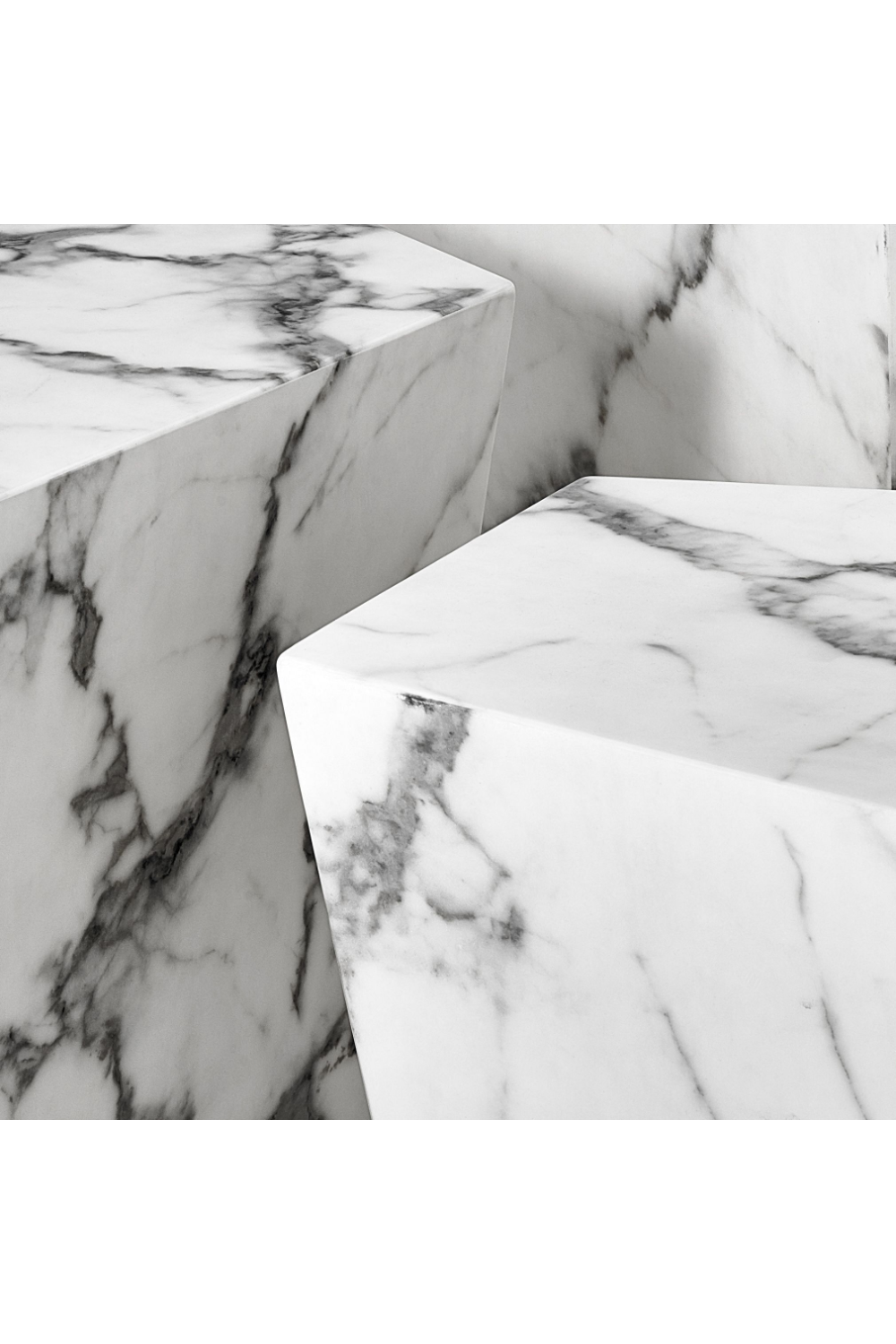 White Marble Coffee Table Set | Eichholtz Prudential | OROA