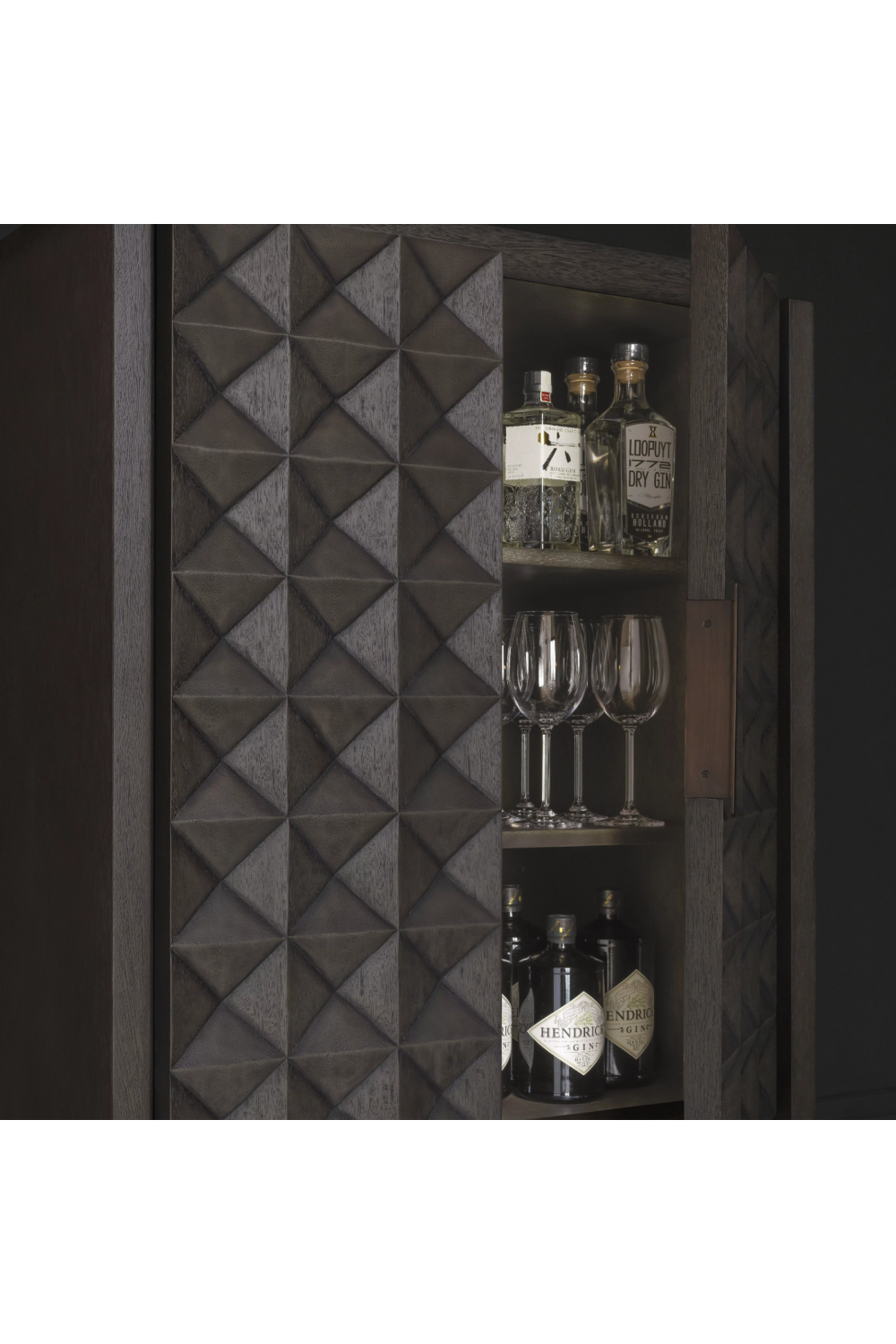 Wooden Bronze Wine Cabinet | Eichholtz Jane | #1 Eichholtz Online Retailer