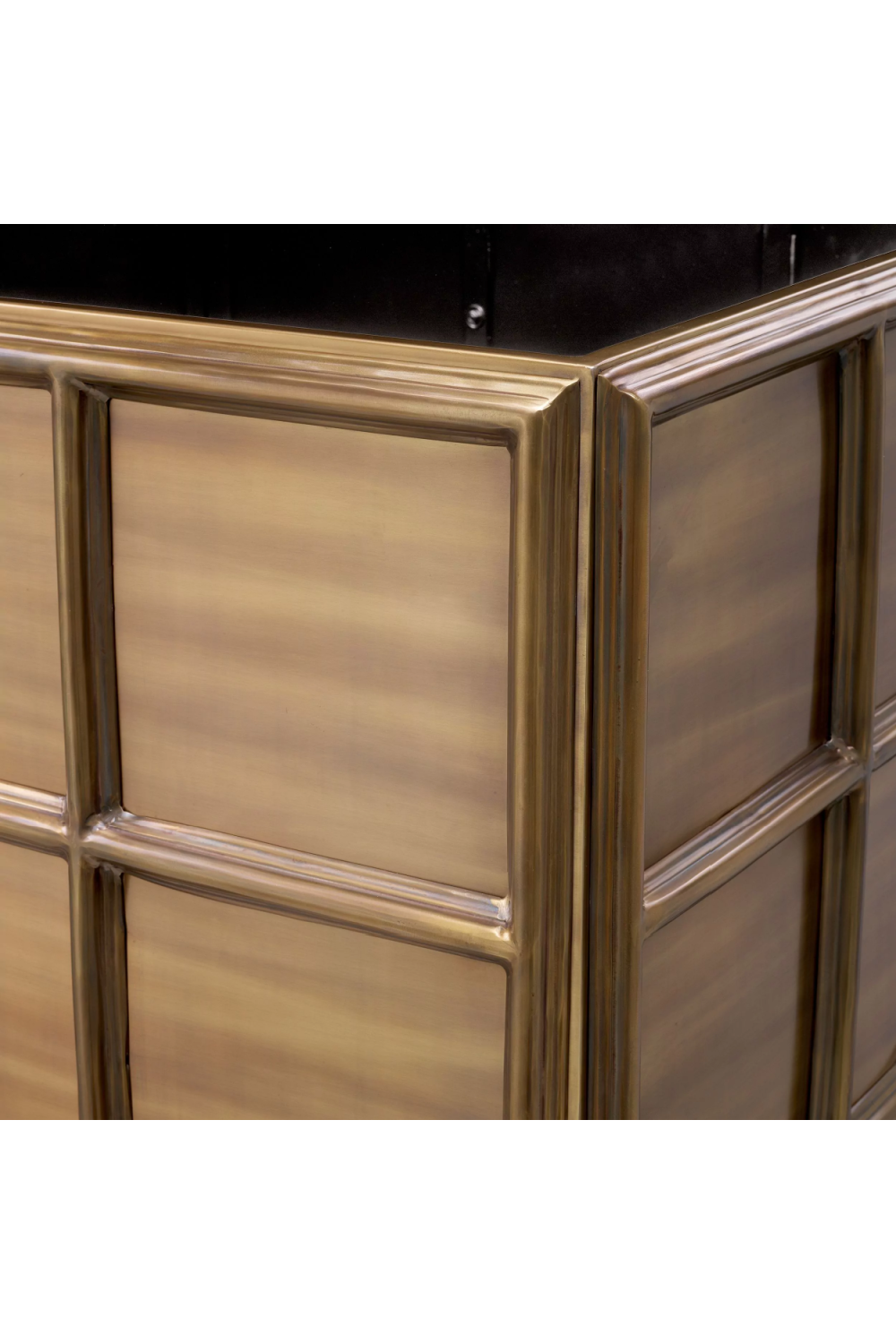 Rustic Style Outdoor Planter | Eichholtz Grid | Oroa.com