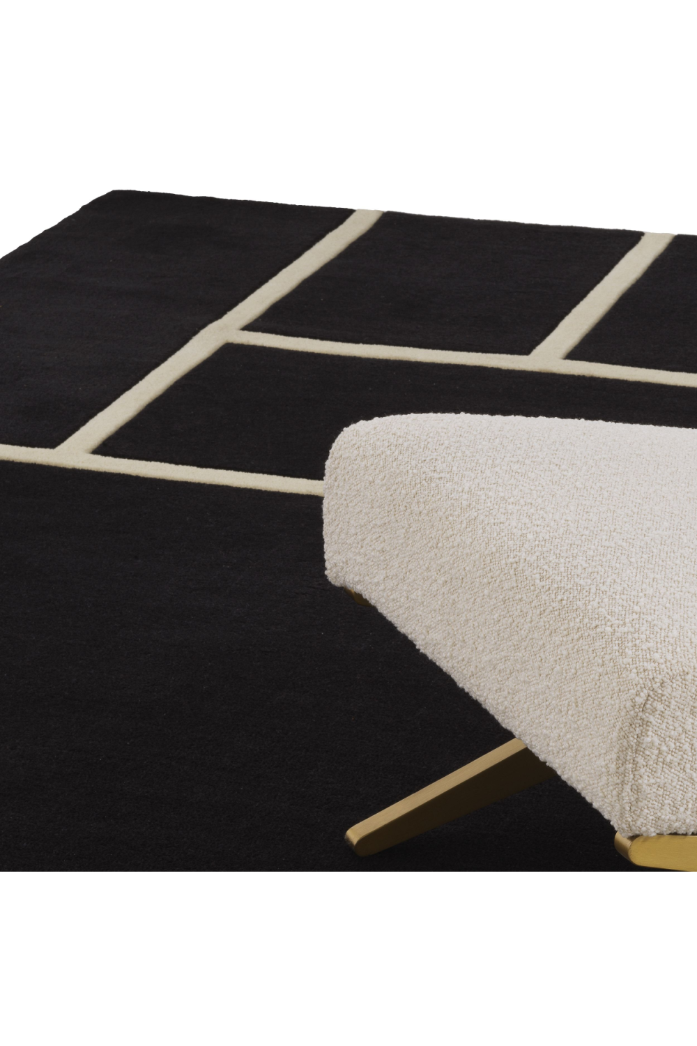 Hand-tufted Wool Area Rug 10' x 13' | Eichholtz Omar | Oroa.com