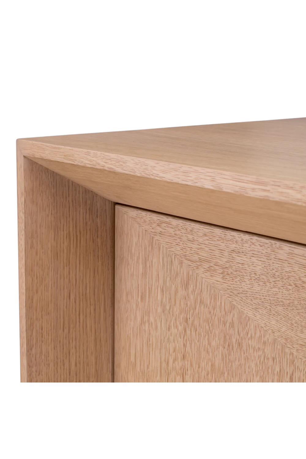 Oak Veneer Modern Sideboard | Eichholtz Sonesta | Oroa.com